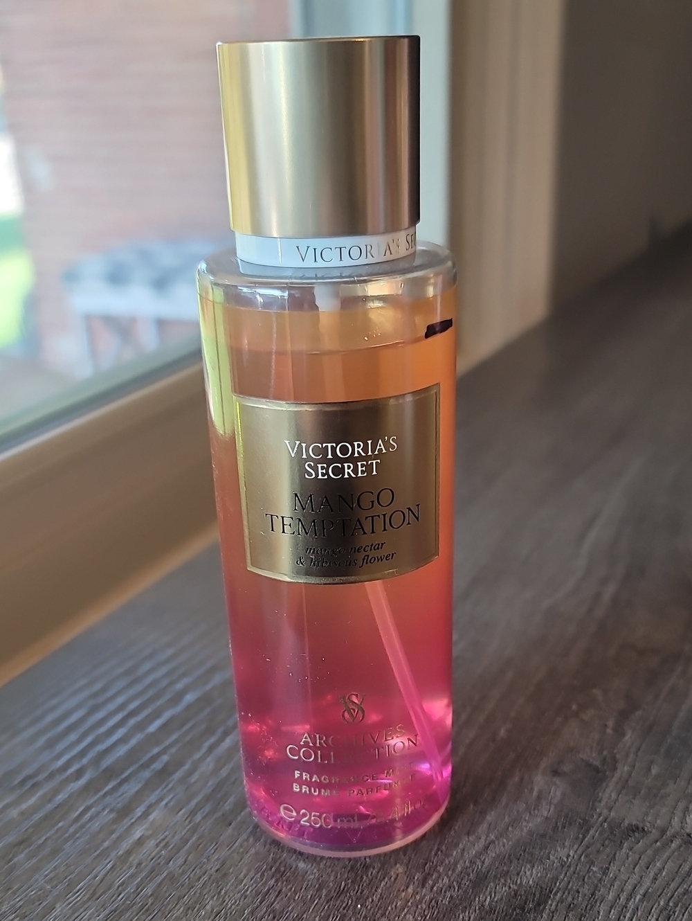 Victoria's Secret Mango Temptation Fragrance